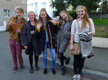 هل فعلا سيحصل كل مهاجر يتزوج فتاة آيسلندية على 5 آلاف دولار شهريا؟