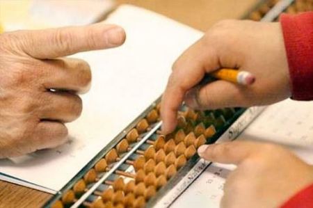 10 طلبة من فلسطين يتأهلون لمسابقة عالمية