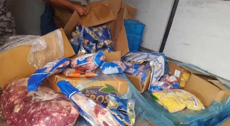 إتلاف مواد غذائية ولحوم فاسدة بطولكرم وجنين