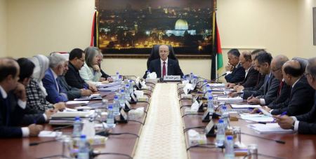 مجلس الوزراء يرحب بإطلاق المرحلة الثانية للتعداد العام للسكان والمساكن والمنشآت 2017 "مرحلة الحصر والترقيم" في دولة فلسطين