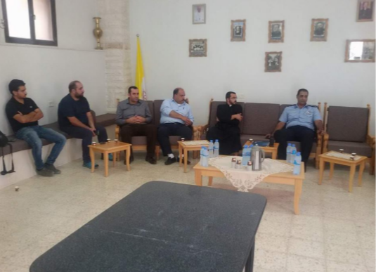 لقاءا تعريفيا للشرطة المجتمعية في الزبابدة