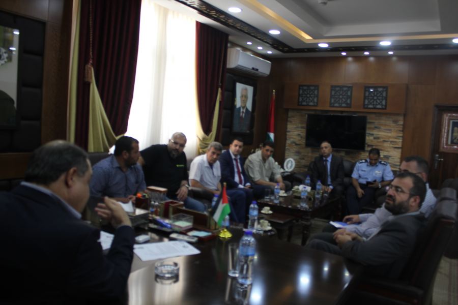 بحث الاستعدادات لتكريم طالبين من تربية قباطية والحائزين على المراكز الأولى على مستوى الوطن العربي والدولي