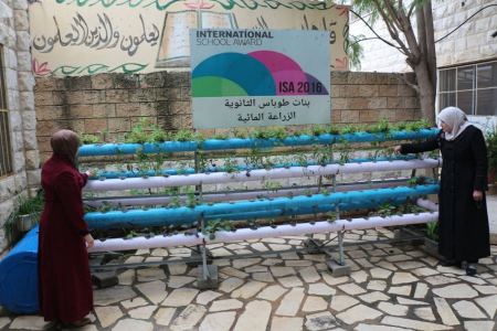 "بنات طوباس" ينقلّن حكاية فلسطين للعالم