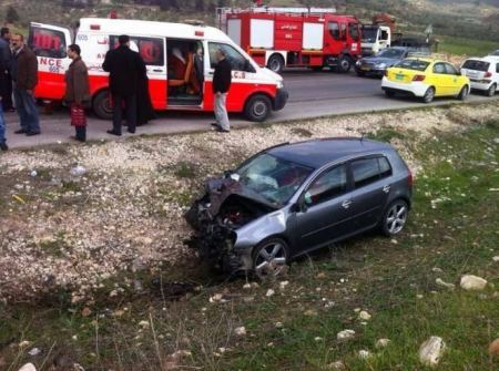 10 إصابات في حادث سير قرب العيزرية