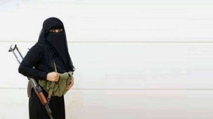 داعشية تروي قصص 'تلذذها بتعذيب النساء'