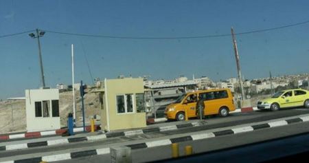 الاحتلال يغلق عددا من مداخل بيت لحم وحاجز "الكونتينر" ويقتحم الدوحة