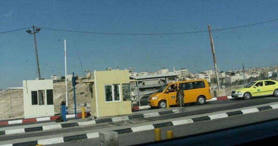 الاحتلال يغلق عددا من مداخل بيت لحم وحاجز 