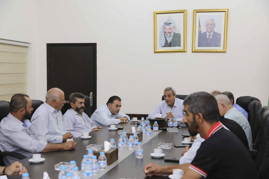 قلقيلية : اجتماع الهيئات المحلية