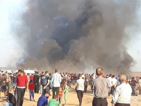 الاحتلال يقتل طفلًا ويصيب 137 مدنيًّا منهم 26 طفلا و4 مسعفين وصحفي