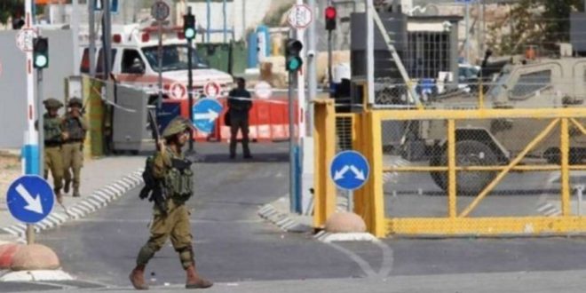  بحجة الأعياد..الاحتلال يفرض طوقًا على الضفة بدءًا من الليلة
