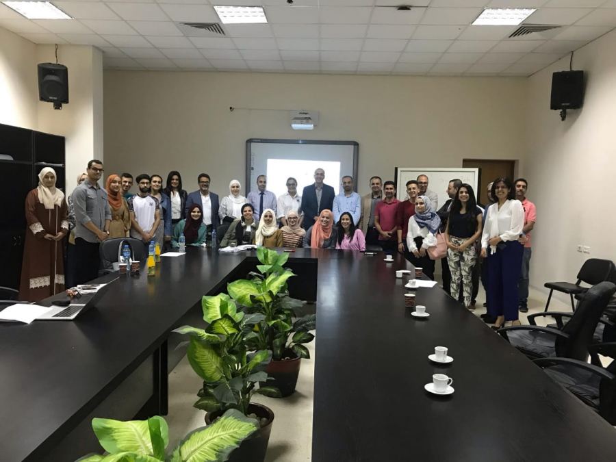 مركز التميّز في التعلم والتعليم في جامعة النجاح يستضيف ورشة التكنولوجيا المالية الحاضر والمستقبل