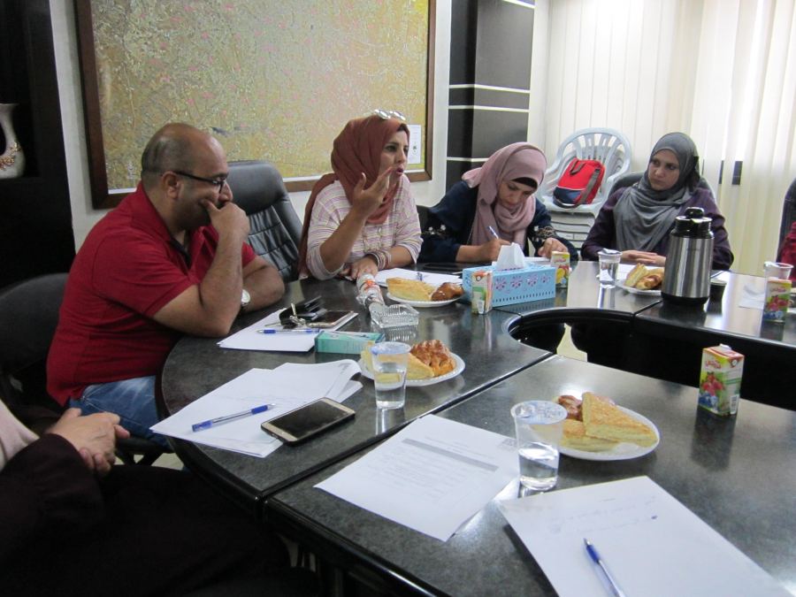 تنمية يطا تنظم ورشة حول(العنف القائم على النوع الاجتماعي والاعاقة ) وتنمية نابلس تحتفل بيوم المسن