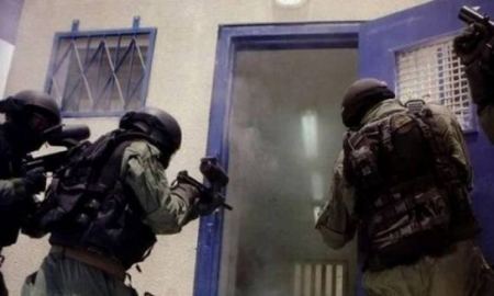 الاحتلال يضاعف سياسة تعذيب الأسرى بسجونه