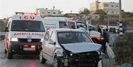 مصرع شخصين وإصابة 3 آخرين بحادث سير في رام الله