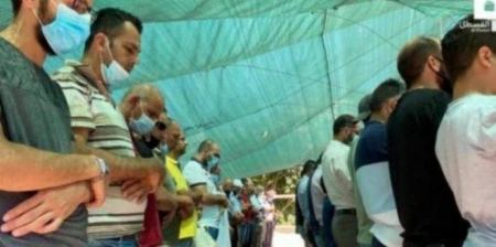 للجمعة الثالثة.. مقدسيون يؤدون الصلاة في خيمة الاعتصام بسلوان تنديدا بسياسة هدم المنازل