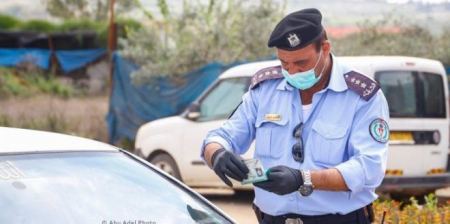 الشرطة تحرر مخالفات سلامة عامة في جنين