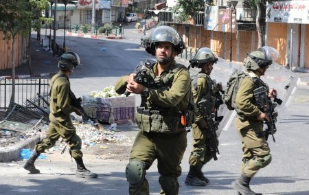 إصابة شاب برصاص الاحتلال في العيزرية شرق القدس