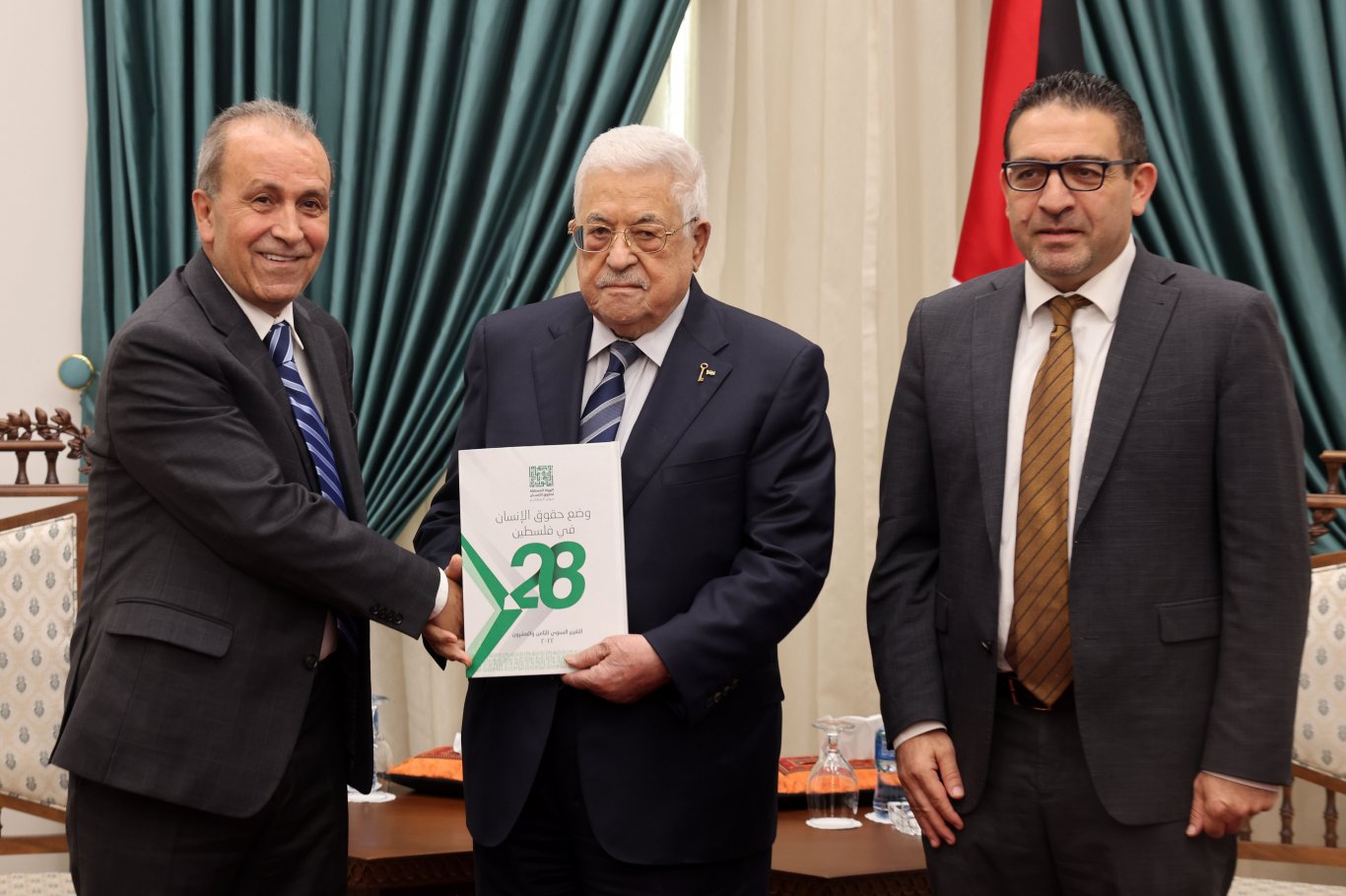 الرئيس يتسلم التقرير السنوي للهيئة المستقلة لحقوق الإنسان