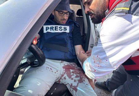 إصابة مصوري وكالة "وفا" باستهداف مباشر من قبل قوات الاحتلال في كفر دان غرب جنين