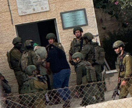 قوات الاحتلال تقتحم قرية برقة شمال غرب نابلس