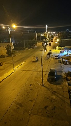 قوة خاصة في جيش الاحتلال تختطف جريح من مستشفى محمود عباس في حلحول