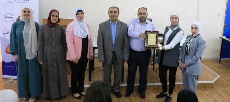 الجامعة العربية الأمريكية تختتم سلسلة ورشات تدريبية لطلبة دبلوم التجميل والعناية بالبشرة