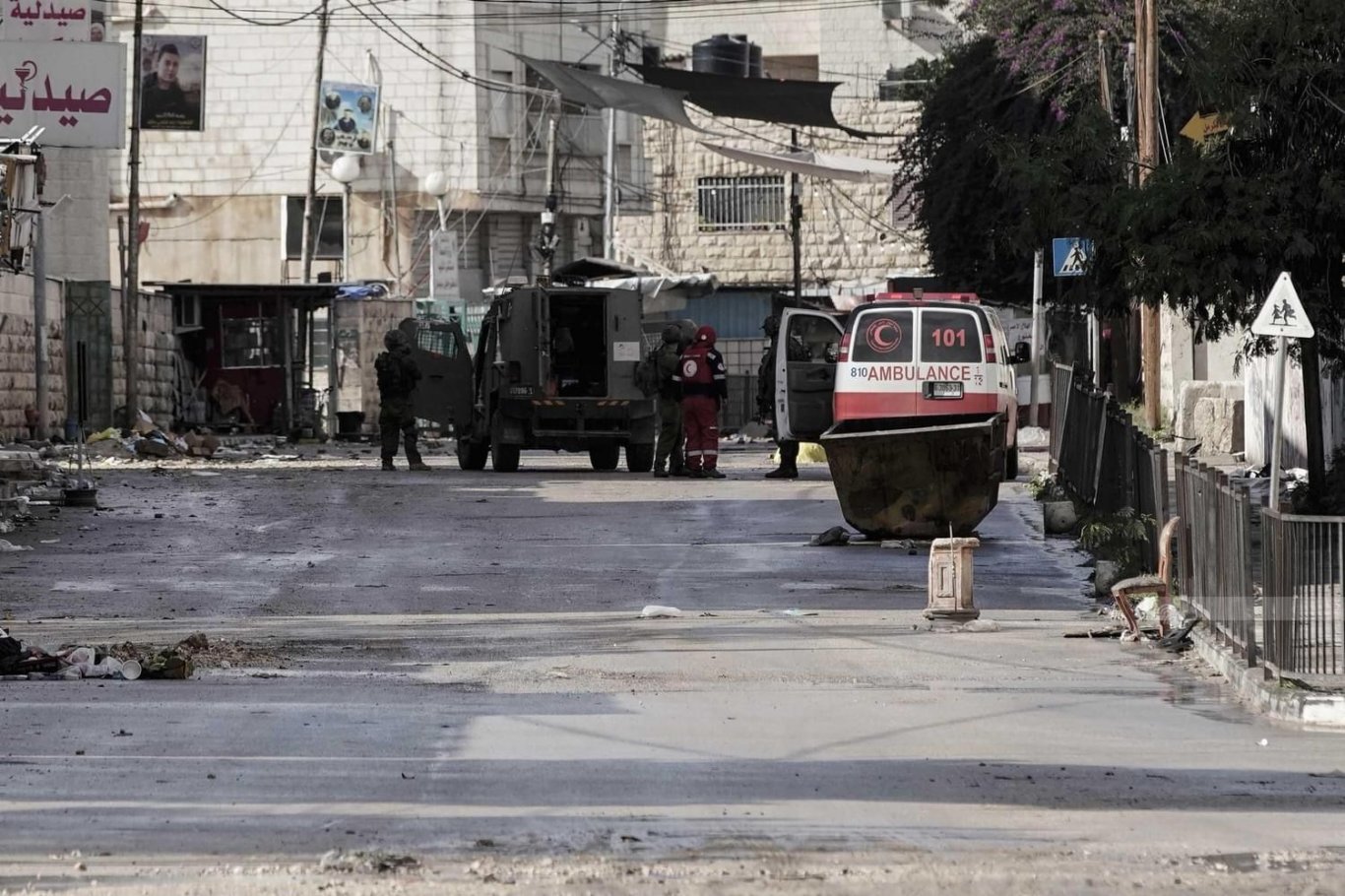 الاحتلال يشرع بتدمير البنية التحتية في عدة مناطق في مدينة جنين