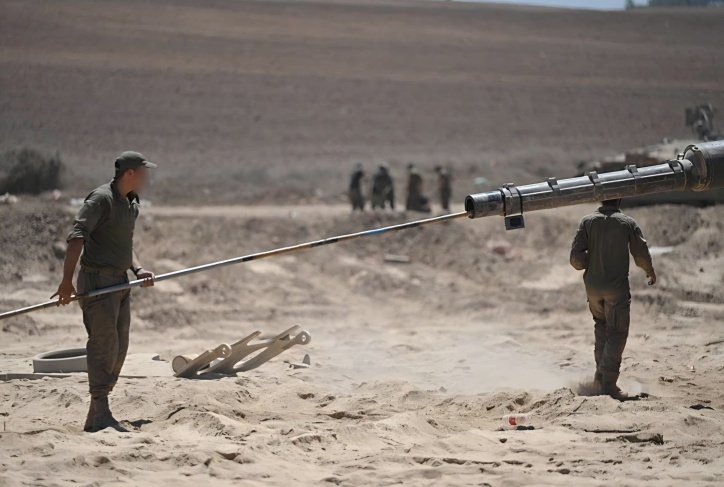 احتلال معسكرات الوسط.. خطة جيش الاحتلال لليوم التالي للسيطرة على غزة