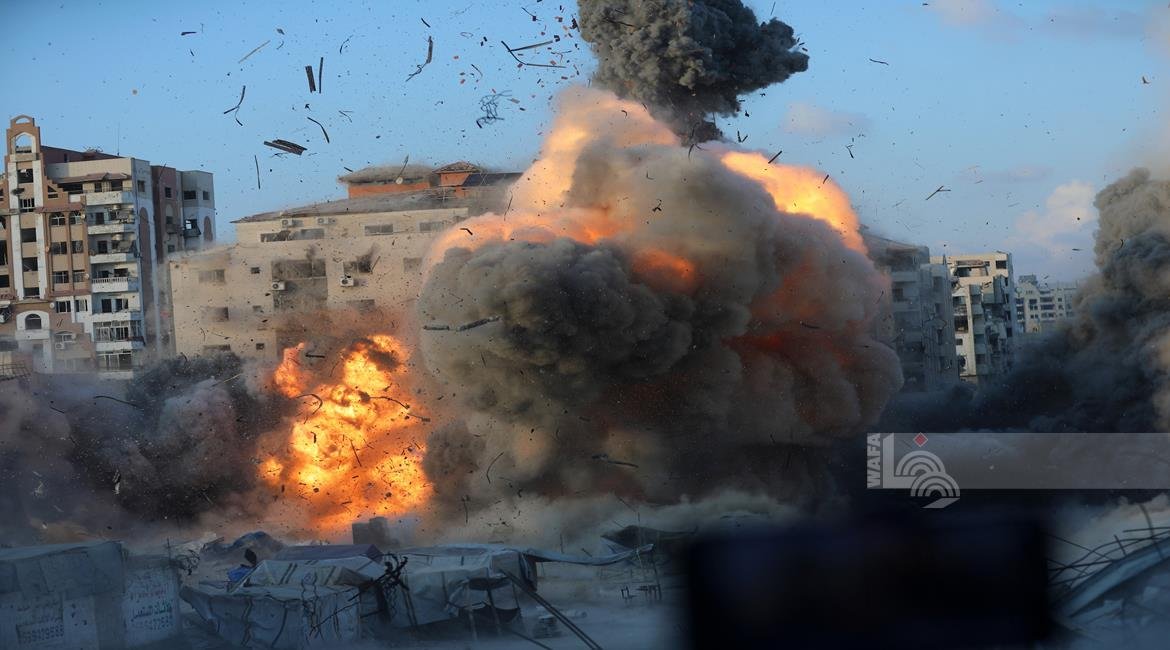 شهداء في خان يونس والاحتلال يواصل نسف المنازل بغزة