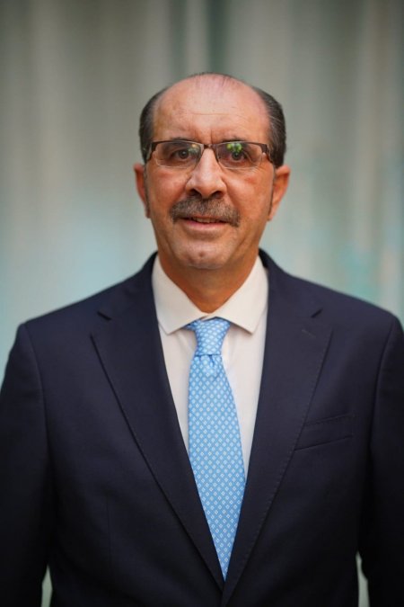 الكلمة...