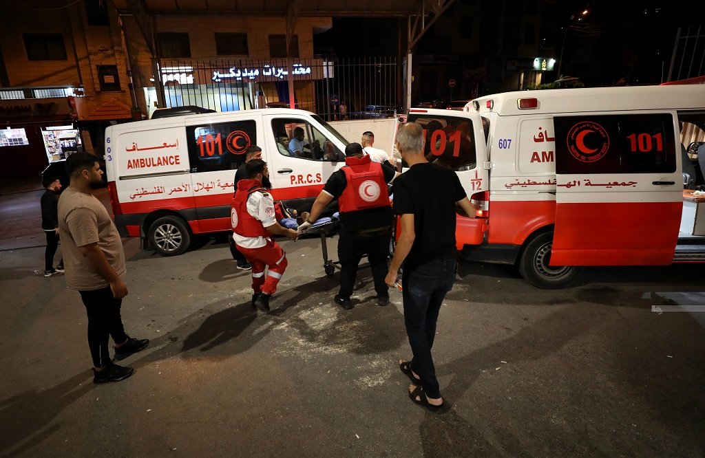 إصابة شاب جراء اعتداء قوات الاحتلال عليه خلال اقتحام البلدة القديمة في نابلس