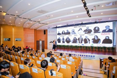 تعاونية "أُطر معماري".. تجربة ريادية انطلقت من حاضنة جامعة القدس تحصد المركز الأول بمسابقة دولية في الصين 