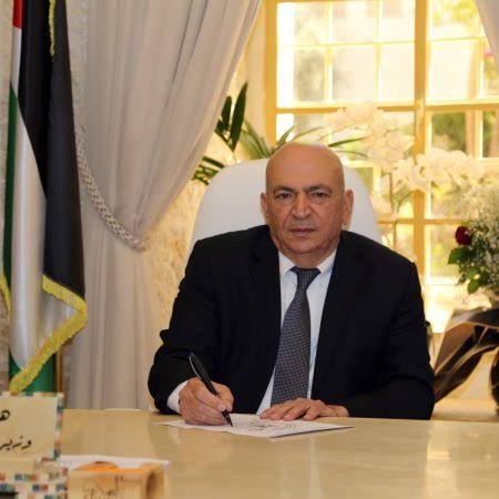وزير السياحة والآثار والقنصل اليوناني العام يتفقدان مواقع أثرية جنوب الخليل