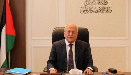 وزير الاقتصاد الوطني يبحث مع ممثل الاتحاد الأوروبي التعاون الاقتصادي والتجاري 