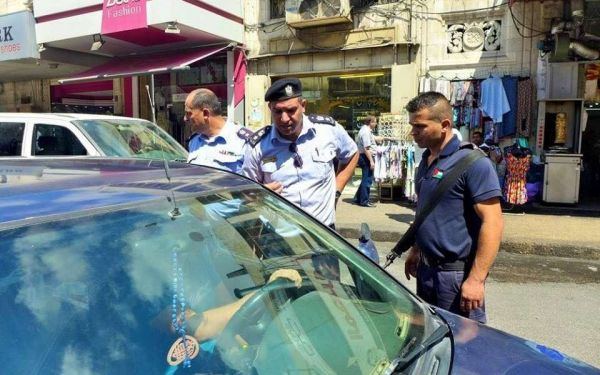 الشرطة تنفي وجود مخالفات للسائقين على المظهر
