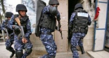 أجهزة الأمن بالضفة تعتقل 7 مواطنين وتستدعي 5 آخرين على خلفية سياسية