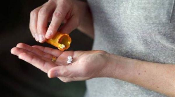 اعتقال ممثل عربي شهير يتاجر بالمخدرات