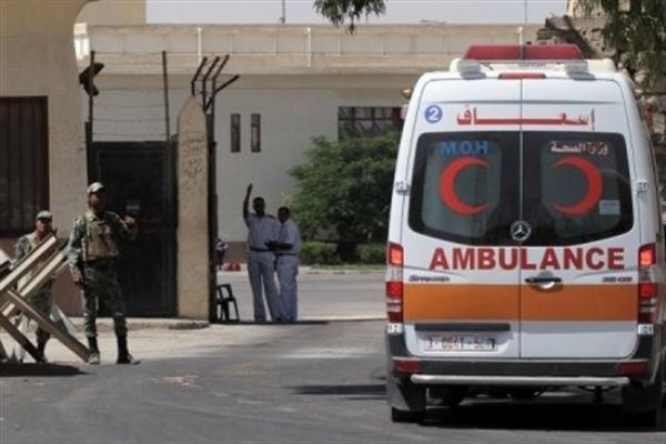 إصابة فلسطينيين بهجوم مسلح على سيارة إسعاف
