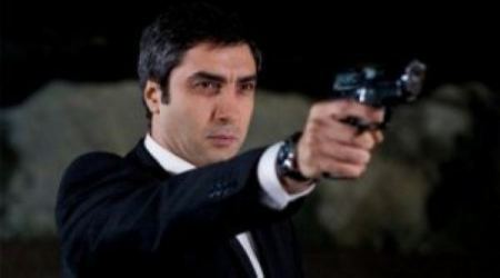 ما علاقة بطل المسلسل التركي"وادي الذئاب" بالانقلاب التركي الفاشل