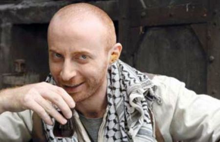 زوجة مصطفى الخاني تكذبه .. وتعلن خبر صادم عنهما 