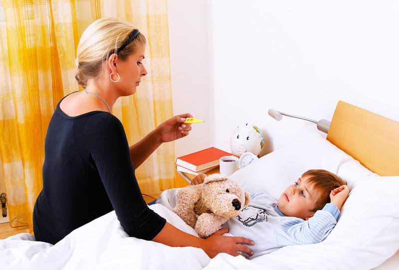 أخطاء الأمهات في علاج ارتفاع حرارة الأطفال