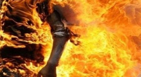 خبر صادم.. حارس حضانة رش 7 أطفال بالكحول وأحرقهم أحياء