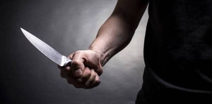  إصابة شاب طعناً في شجار بنابلس
