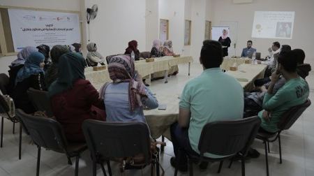 مركز شؤون المرأة بغزة يختتم تدريباً حول "تقديم الخدمات الإنسانية من منظور جندري"