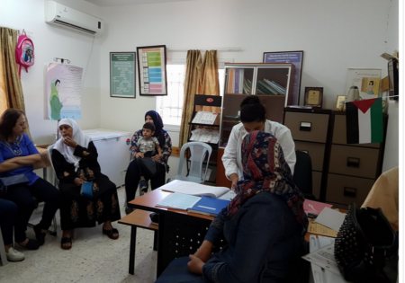 بلدية الزبابدة وعيادة الصحه الحكومية ينفذان نشاطا توعوي حول موضوع سرطان الثدي