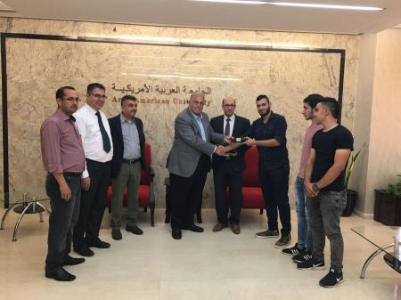 فريق الجامعة العربية الامريكيةيحقق المركز الثاني في مسابقة البرمجة الوطنية ACM