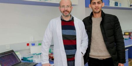 اكتشاف نوعي يحصل على براءة اختراع – فريق من جامعة القدس يطور تطبيق هاتف ذكي يكشف عن سرطان الثدي