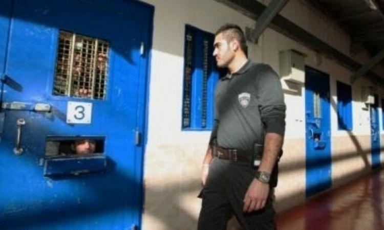 فرض قيود اضافية على الاسرى