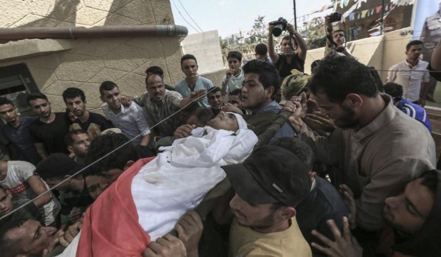 غزة تودع شهدائها الذين ارتقوا في برصاص الاحتلال امس