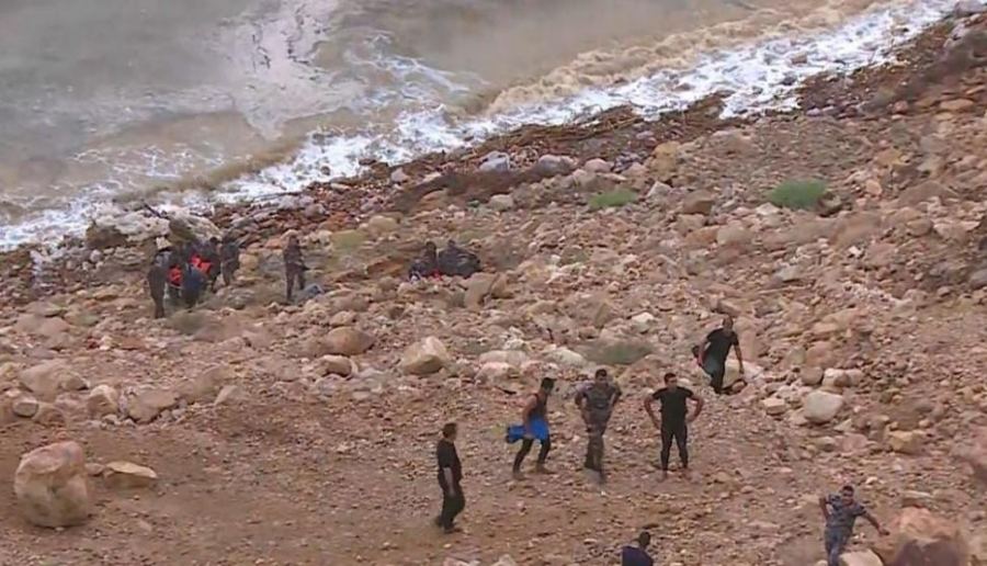الأردن: 17 حالة وفاة جراء السيول في البحر الميت